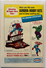 Load image into Gallery viewer, X-Men #28 7.0
